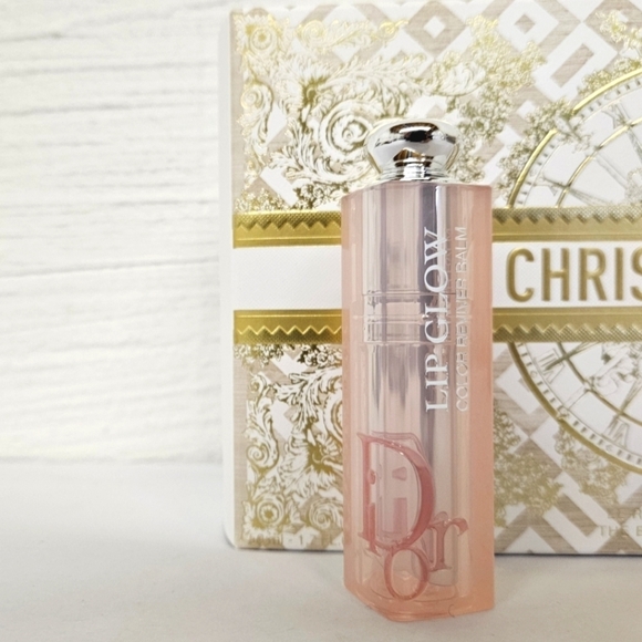 Christian Dior Dior Addict Lip Glow Balm in 001 Pink (Cool Undertone) NWOT - Picture 6 of 8